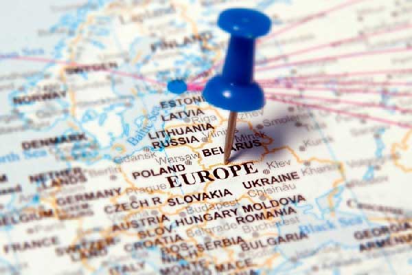 金投顾哥：12月30号黄金大幅跳水是否为牛市尾巴回调给多头上车机会